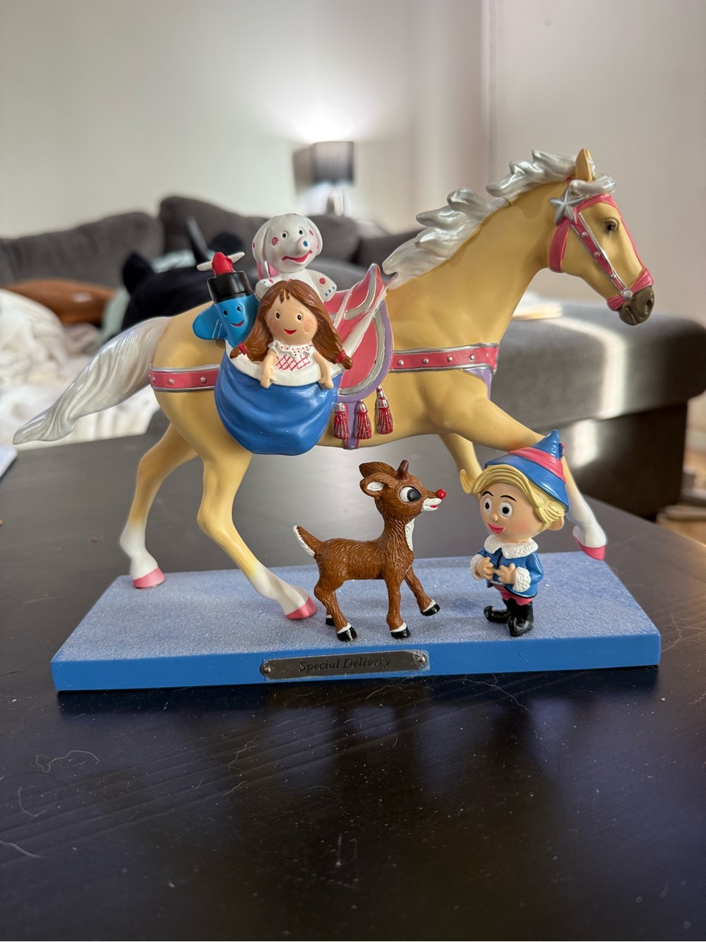 The Trail of Painted Ponies - Special Delivery